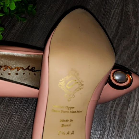 Vintage Heels - Picture 3 of 5